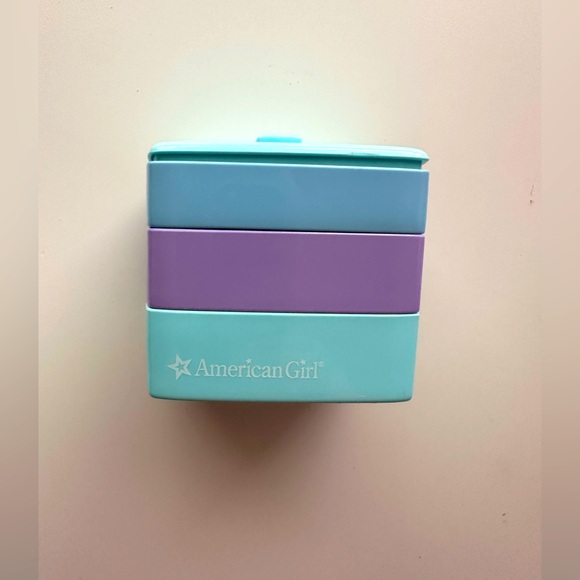 American Girl Just 4 U! Stackable Lunch Set - Retired - Picture 6 of 10